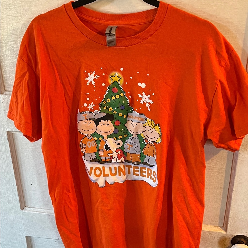 Orange Volunteers Graphic T-Shirt Peanuts Tennessee Volunteers